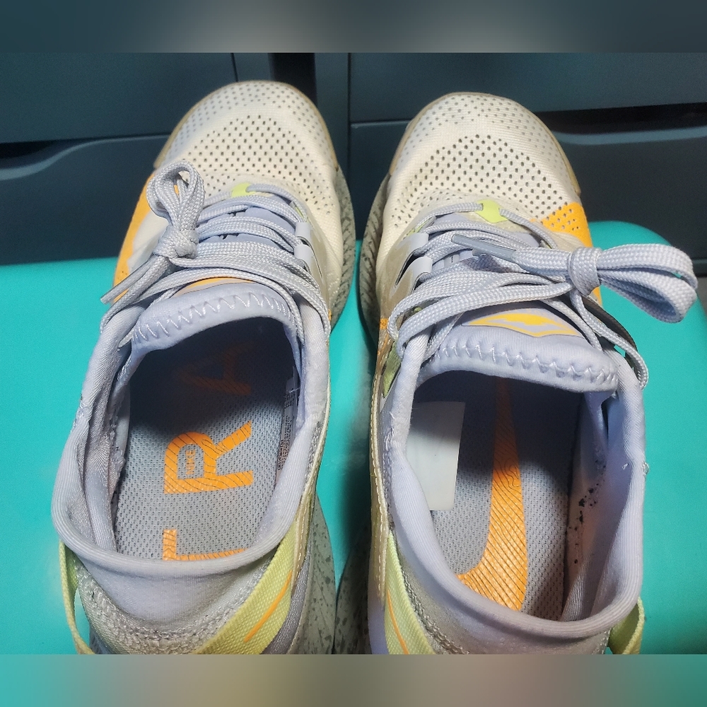 NIKE PEGASUS TRAIL 2 ☆ Limelight Laser Orange ☆ SIZE 7 US WOMENS - Picture 8 of 13